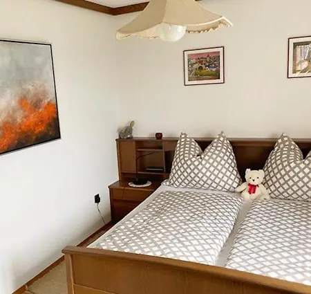 Malerisches Weingartenhaeuschen In Kitzeck Apartment